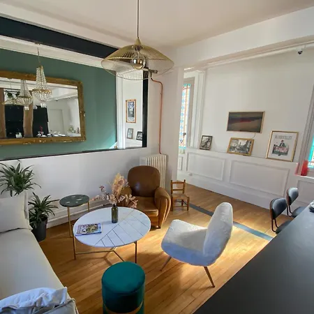 Apartment Historique Coeur De Ville, Chic Et Cosy Rambouillet